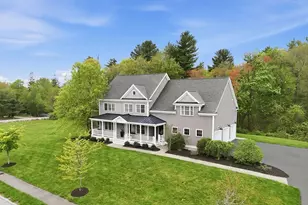 39 Summit Pointe Dr, Holliston, MA 01746 - Photo 1