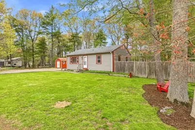 40 Rocky Gutter St, Middleborough, MA 02346 - Photo 1