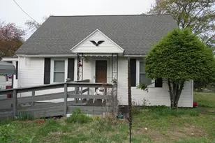 21 Barbara St, Lowell, MA 01854 - Photo 1