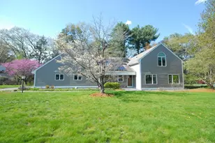 40 Red Barn Rd, Wayland, MA 01778 - Photo 1