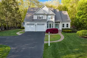 10 Turner Ln, Sturbridge, MA 01566 - Photo 1