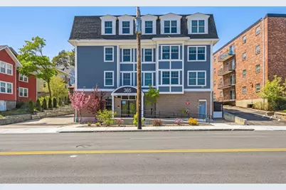 365 Newport Ave #303, Quincy, MA 02170 - Photo 1
