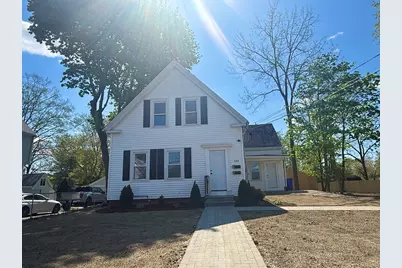 140 W Water St, Rockland, MA 02370 - Photo 1