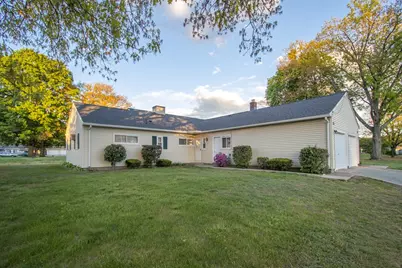 125 Greenwood Ter #125, Chicopee, MA 01022 - Photo 1