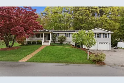 7 Crestwood Rd, Leicester, MA 01524 - Photo 1