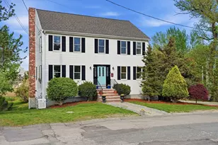 42 Duck Ln, Hull, MA 02045 - Photo 1