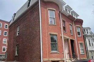 658 E 5th, Boston, MA 02127 - Photo 1