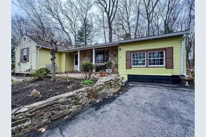 56 Rockridge Rd, Framingham, MA 01702 - Photo 1