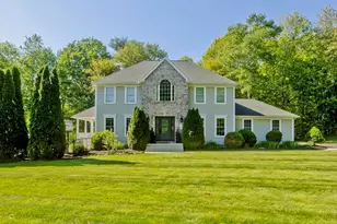 53 Highland Ln, West Springfield, MA 01089 - Photo 1
