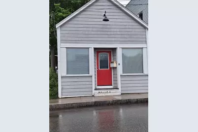 19 School St, Merrimac, MA 01860 - Photo 1