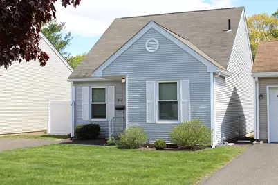 117 Alvord Pl #117, South Hadley, MA 01075 - Photo 1