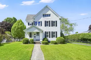 85 Garfield Ave, Easthampton, MA 01027 - Photo 1