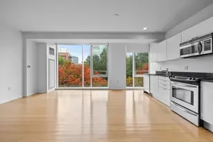2 Earhart St, Cambridge, MA 02141 - Photo 1