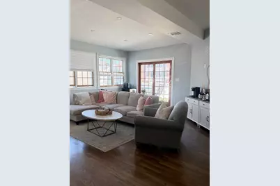 562 E 7th St #2, Boston, MA 02127 - Photo 1
