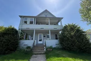 267 Oak Hill Rd, Fitchburg, MA 01420 - Photo 1