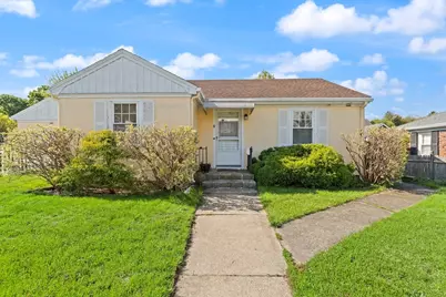 6 Corliss Ave, Gloucester, MA 01930 - Photo 1