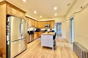 133 Brown St, Waltham, MA 02453 - Photo 1