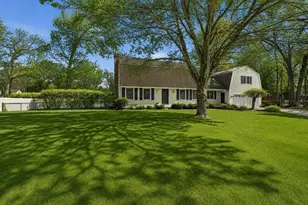 86 Oak Ln, Agawam, MA 01030 - Photo 1