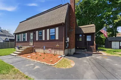 12 Allen St, Dracut, MA 01826 - Photo 1