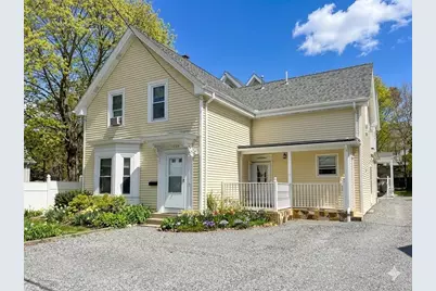 1084 Chestnut St #1, Newton, MA 02464 - Photo 1