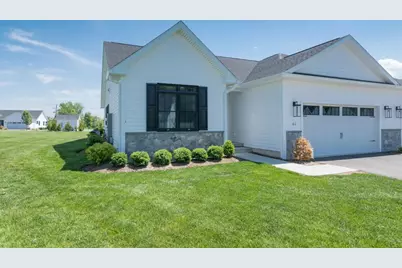 61 Villa Drive #61, Agawam, MA 01030 - Photo 1