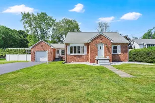 12 Lexington St, Agawam, MA 01001 - Photo 1