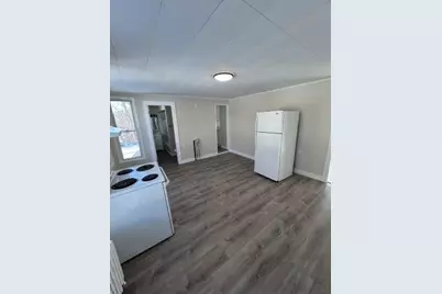 148 Hamilton St #1, Southbridge, MA 01550 - Photo 1