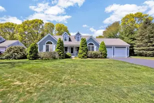 73 Snead Dr, Mashpee, MA 02649 - Photo 1