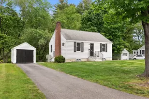 84 Crest Rd, Lynnfield, MA 01940 - Photo 1
