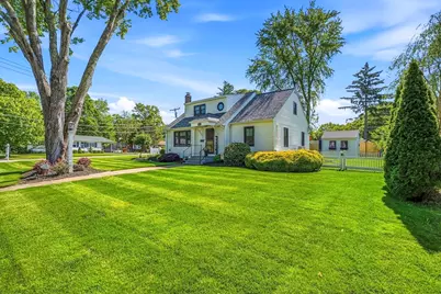 106 Sherry Street, Northbridge, MA 01588 - Photo 1