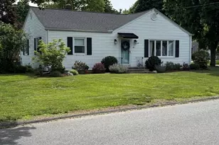 51 John St, East Longmeadow, MA 01028 - Photo 1