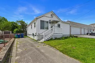 15 Transit St, New Bedford, MA 02740 - Photo 1