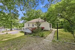 83 Shore Dr, Auburn, MA 01501 - Photo 1