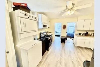14 Cleveland Pl #2, Boston, MA 02113 - Photo 1