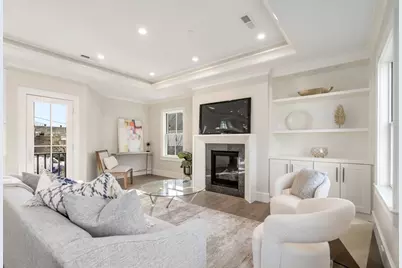 180 Adams St #5, Newton, MA 02458 - Photo 1