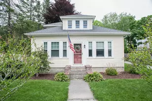 172 Sutton St, Northbridge, MA 01534 - Photo 1
