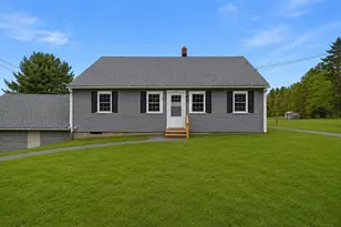 46 Smith St, Palmer, MA 01069 - Photo 1