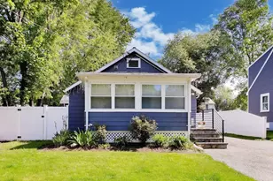 22 Douglas Rd, Ashland, MA 01721 - Photo 1