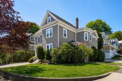 28 Oliver St, Watertown, MA 02472 - Photo 1