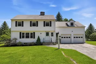 232 Grove St, Paxton, MA 01612 - Photo 1