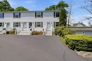 24 R High St, Rockport, MA 01966 - Photo 1