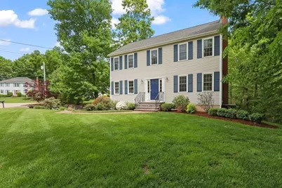2 Thomas Circle, North Attleboro, MA 02760 - Photo 1