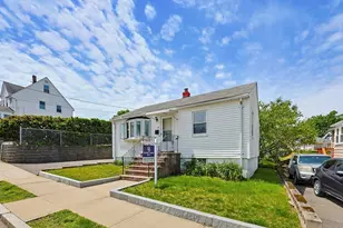 15 Becket St, Quincy, MA 02171 - Photo 1
