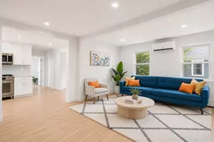 85 School St, Boston, MA 02129 - Photo 1
