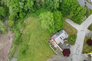 2 Woodcliffe Ave, Worcester, MA 01604 - Photo 1