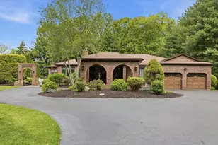 3 Driftwood Ln, Lynnfield, MA 01940 - Photo 1