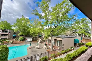 2 Shrewsbury Green Dr, Shrewsbury, MA 01545 - Photo 1