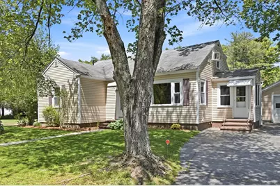11 West St, Westford, MA 01886 - Photo 1