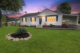 306 Greenaway Dr, Springfield, MA 01109 - Photo 1