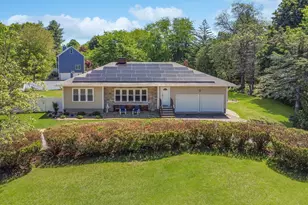 11 Shattuck St, Haverhill, MA 01830 - Photo 1
